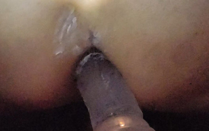 Takes it all: 全新的 10 英寸长 2 英寸厚假阳具，我试图把它全部塞进我的体内，这让我成了婊子