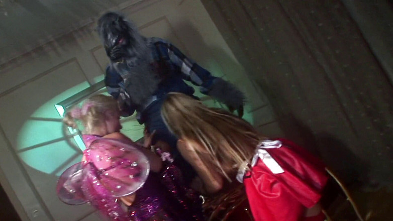 Babe Stars: Блондинки-крошки становятся шаловливыми и делят один член