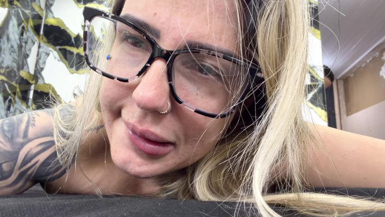 Couple dna: Nerdy Girl Feels the Cuckold's Cock for the First Time...