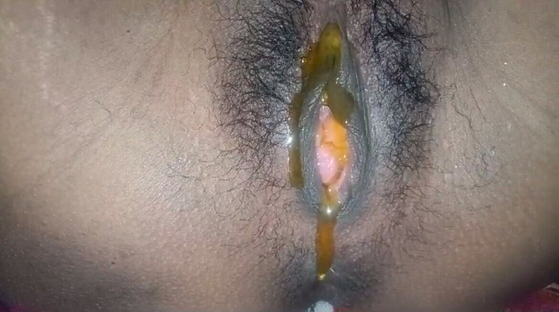 RadhaDevi: Village Bhabhi Fingring com Hasaband