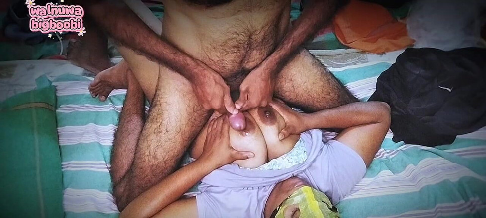 Walnuwa: Faccio un massaggio al seno alla mia matrigna bigboobi, video...