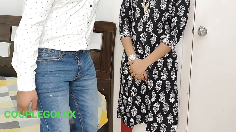 Sexy Komal: Reshmas man kom från kontoret och vilade och värmde sig...