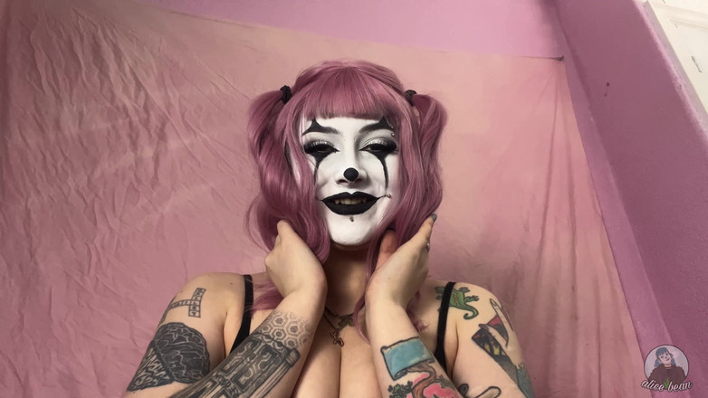 Alice Bean: Cuckles Pet