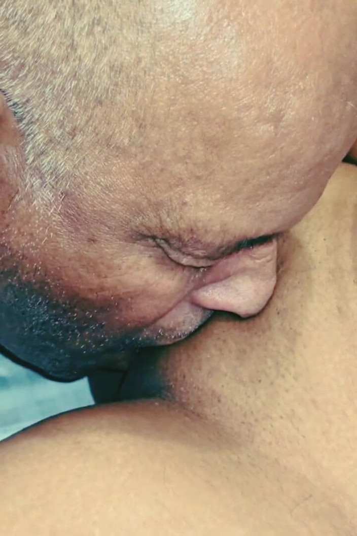 HOTKAMASUTRA: The Old Man Called Tejaswini to the Hotel and Licked...