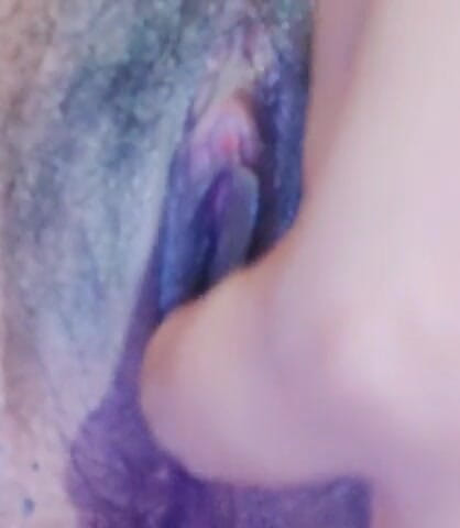 Roseminia: Close up fingering of nice pussy
