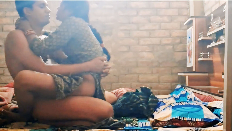 House stage: 印度阿姨德西布尔楚代视频为她的真实测试第一次最好的 amezing chudai 视频今天上传