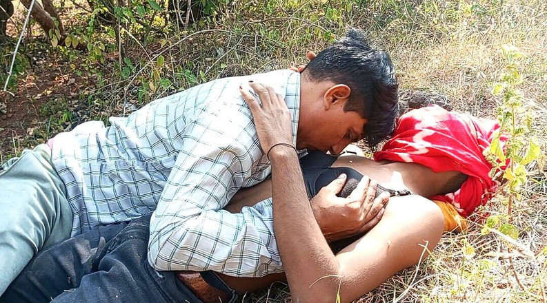 Indian Hijraji: 印度与户外发生性关系