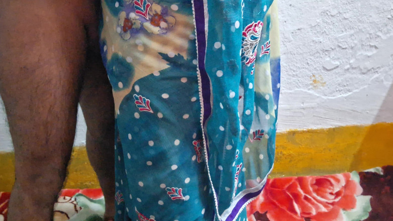 Busty Banuu: Procace cameriera donna cazzo