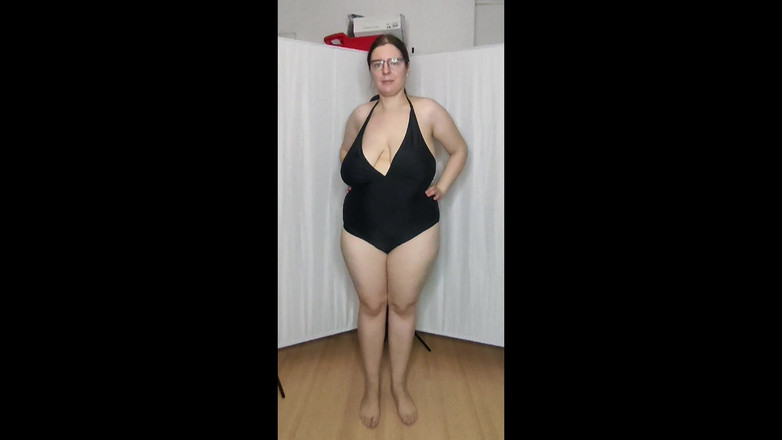 Lena Rose: Czas na plaży - Stroje kąpielowe na lato