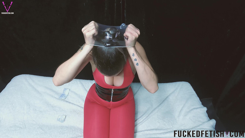 Fucked fetish: Йога с дыханием, презерватив, тренировка дыхания в купальнике