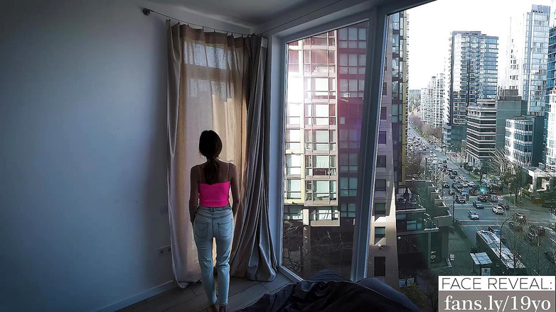 Gigi oficial: 布で激しくファック!そして、もし私がこのジーンズを引き裂いたら、あなたは私に300ドルの借金があります