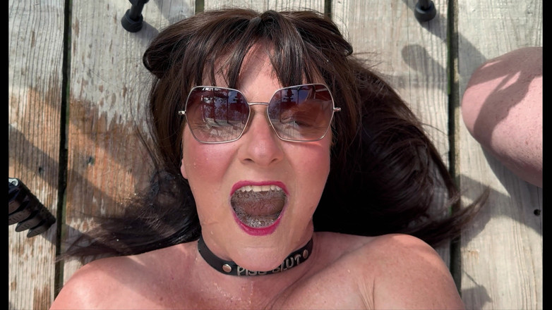 ithastopeefun: It Has to Be Fun - Enjoying Drinking Piss