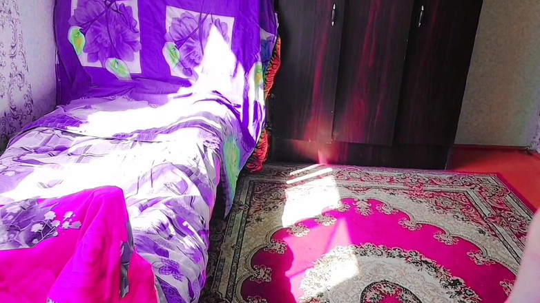 Kitty_Cross: Smooth Skin and Spilled Seeds: Fantasi Erotik Perempuan