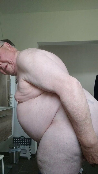 Karlchengeil: Îngrijirea corpului înainte de micul dejun