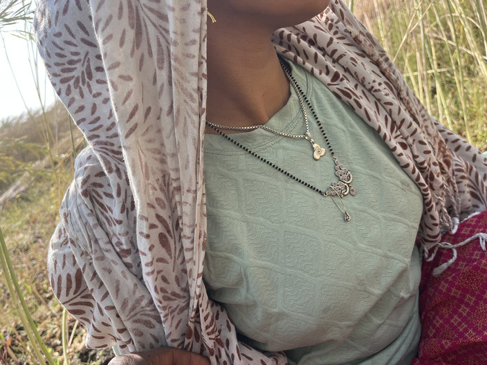 Ritu: Iubită dulce desi sexy