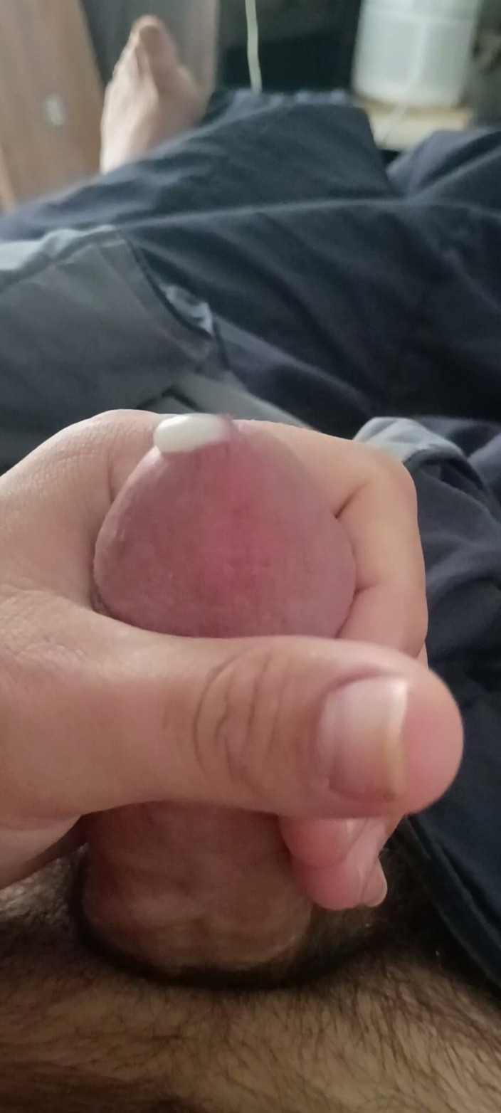 BigpizzaJoe: Bored in Bed