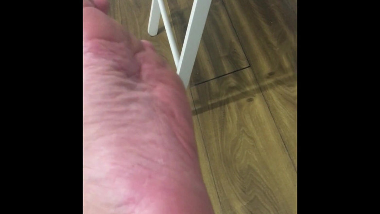 Manlyfoot: Začalo to jako cvičení v tělocvičně skončilo s nohou v...