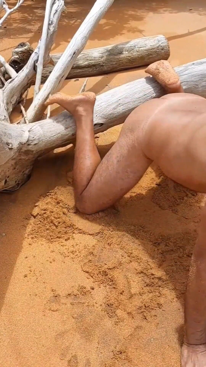 Ladysilvas: Ladysilva naga na plaży, która włoży to ładnie w moją gorącą...