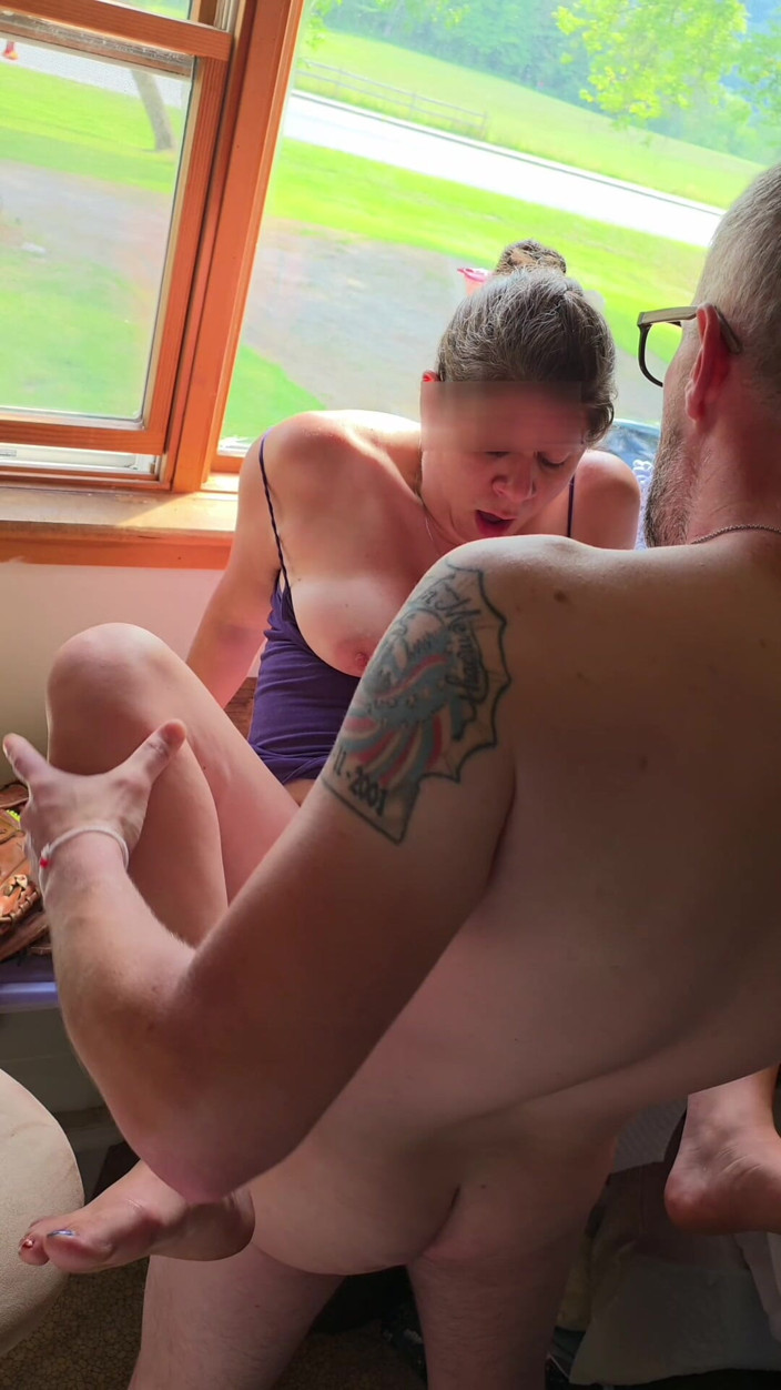 Lust2Luv: Real homemade amateur hopes nobody can see through the open...