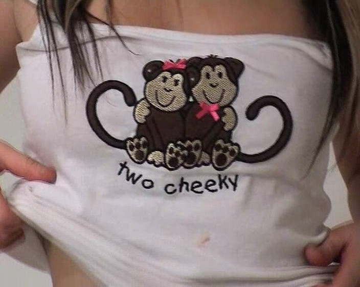 Wet Moments: Mladá žena se dobře probouzí