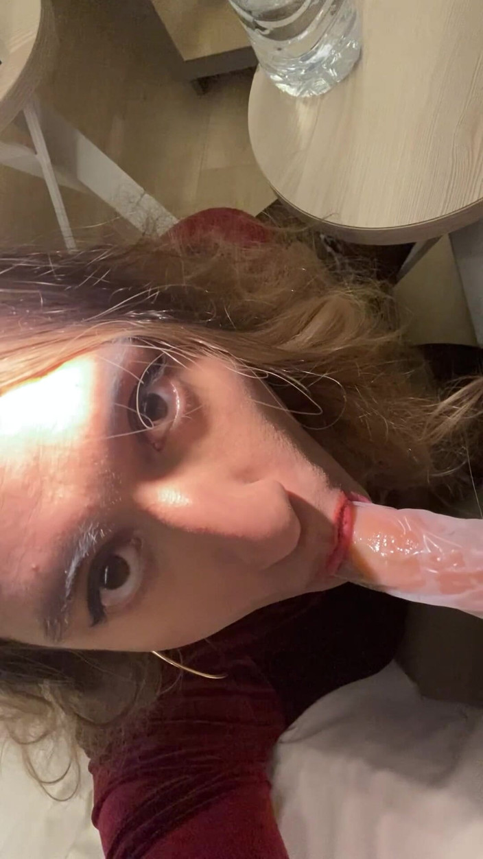 Natalia Valera: Відео від першої особи: я роблю тобі мінет