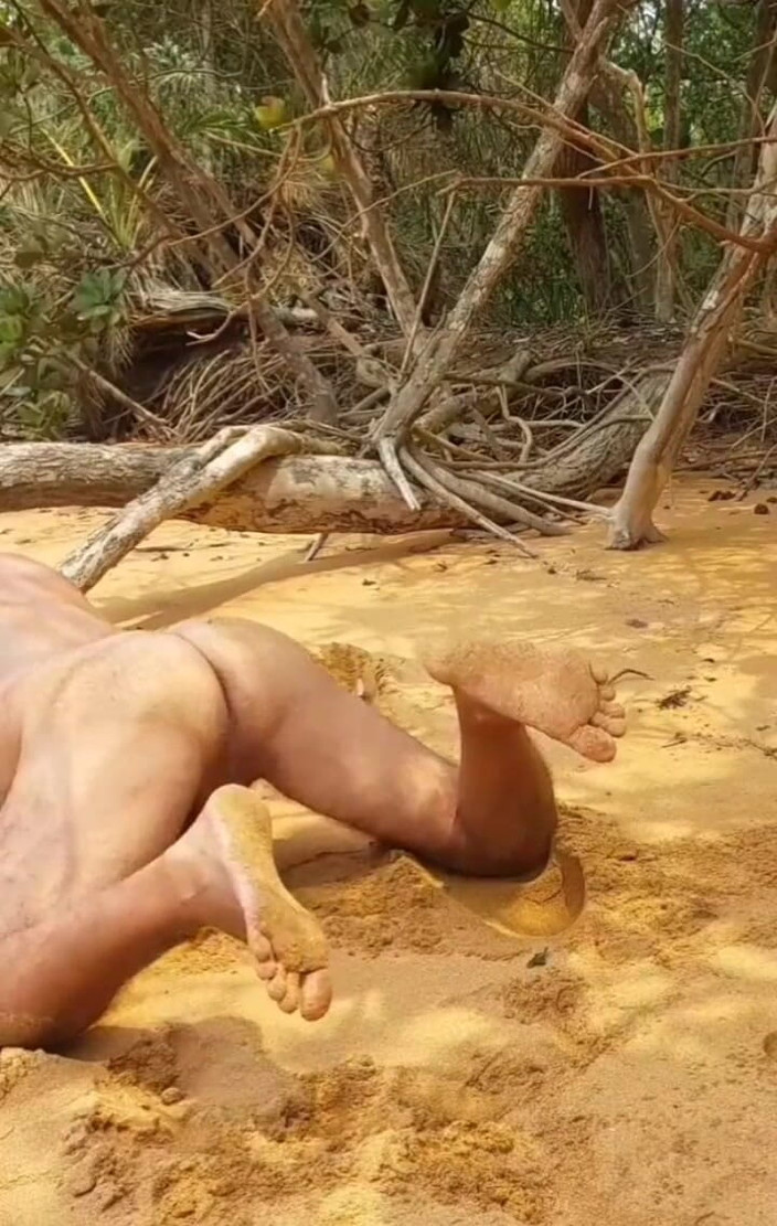 Ladysilvas: Ladysilva nuda in spiaggia Che culo caldo