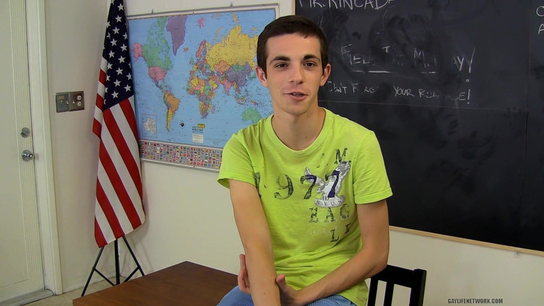 Teach Twinks: Conner Bradley Temu bual