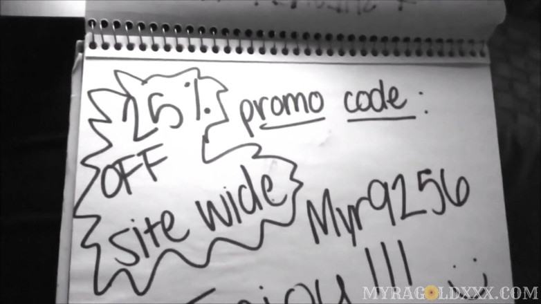 Myra Gold: Airplane Mode