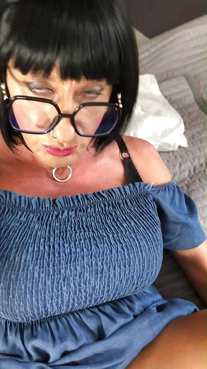 Andreina Naty: Femme lubrique dans la chasteté