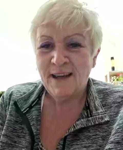 Uk Joolz: Bonjour à tous