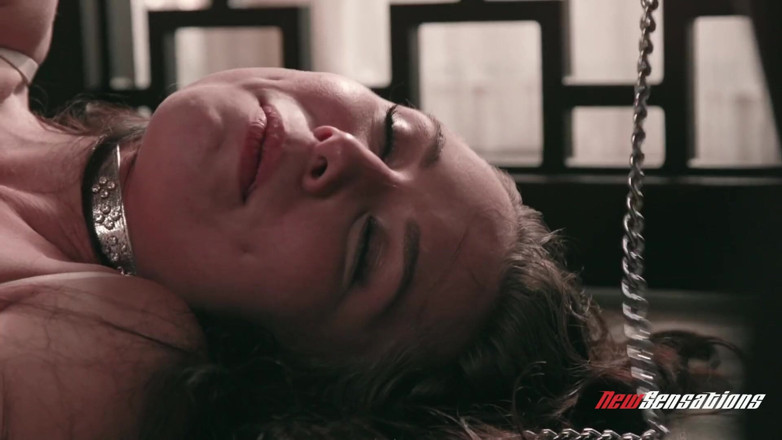 New Sensations: Katrina dominates while Aidra submits