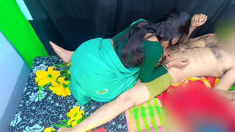 Beatricee: Very Hot Newly Married Desi Indian Babhi Was First Tiem...