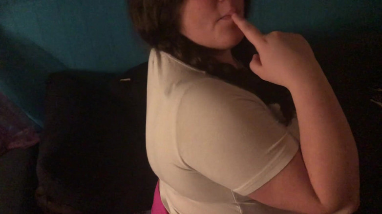 AmateurBBW: Nylon slut wants to be fucked