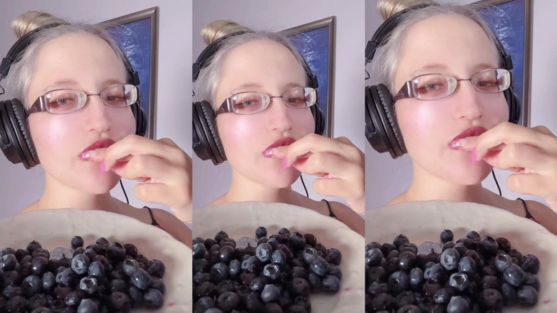 FinDom Goaldigger: Asmr Blueberry Eating - Asmr, Óculos, Gigante