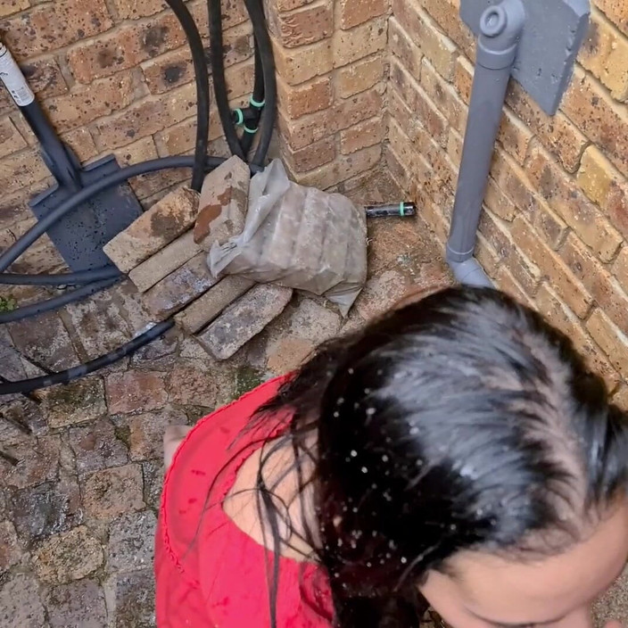 domslutfucker: 십대 Ally 입 오줌과 자지 빨기, POV