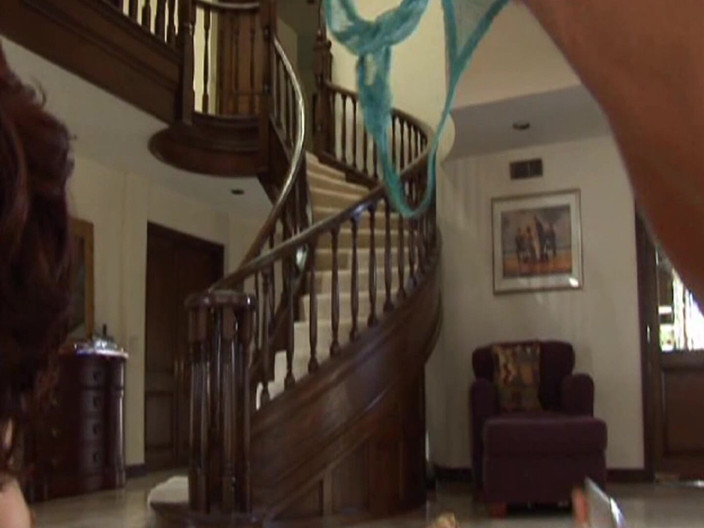 Old & Young: Pieprzona Blondynka Z Dużymi Piersiami W Trójkącie, aż Jęczy