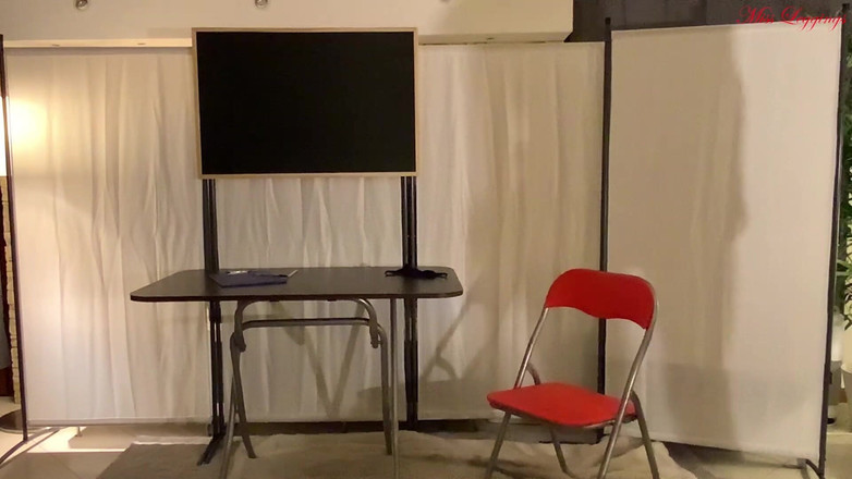 MissLeggings: 배다른 아들 교사를 유혹하는 새엄마