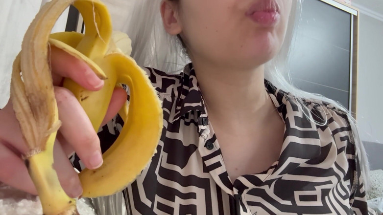 AmayaMori: Jätte styvsyster äter små styvbror sätter