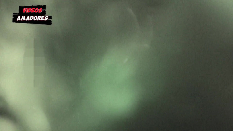 Amateurs videos: İki lezbiyen duş alıyor