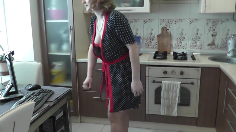 XXX-Platinum: Video call dari kekasih muda sama tante seksi Tante seksi...