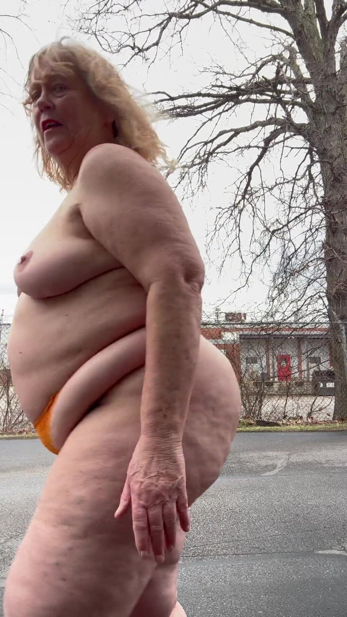Big Ass 4 U: May the Look of the Irish Help You See My...