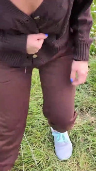Hermanastra follada por el culo después de hacer trekking por su hermanastro super dotado