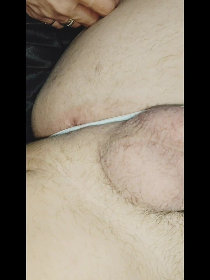 Ladyboy Karl: 69 위치