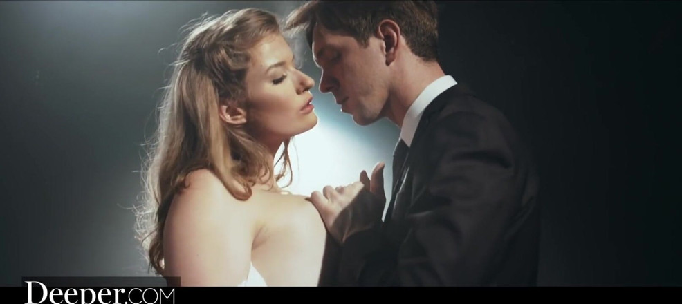 Deeper: Deeper. Mia Melano proves her talents on stage