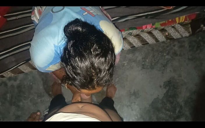 Hot poonam69: 남매의 자지를 빨고 후배위 스타일로 형부를 따먹어