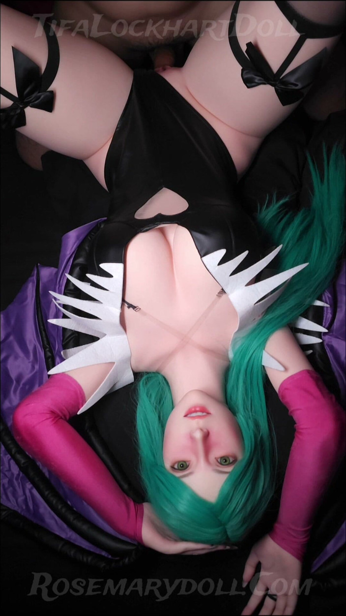 Tifa Lockhart doll: Aerith X Morrigan Darkstaklers Cosplay