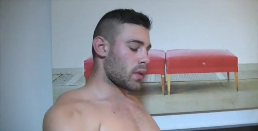 Crunch French bareback porn: Curva franceză sexy Jordan Dawson futută de prietenul meu heterosexual...