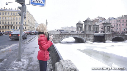 She is Nerdy: 핫한 환영 섹스