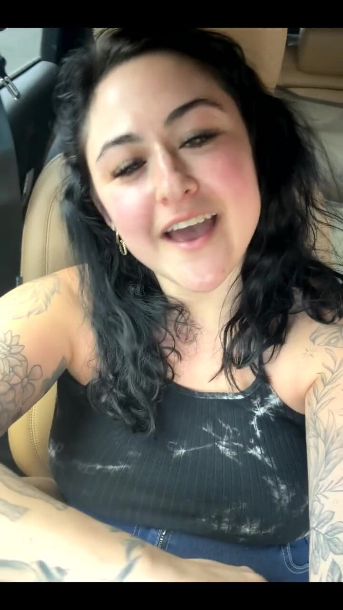 Josie Jaxxon: 进入 Vacay 模式