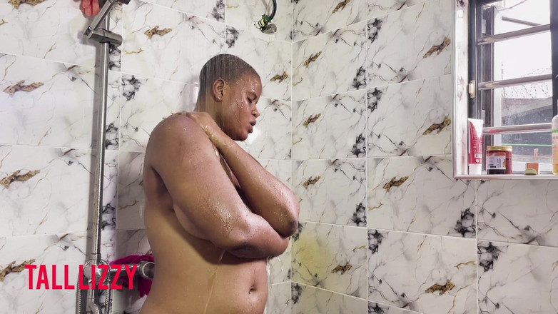 Tall_lizzy23: Dari Kamar Mandi ke Lemari